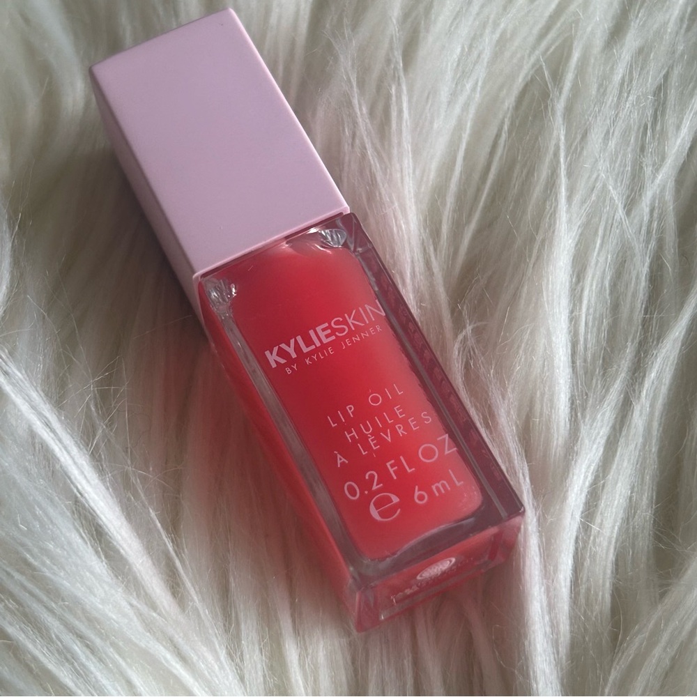 Kylie Skin Lip Oil